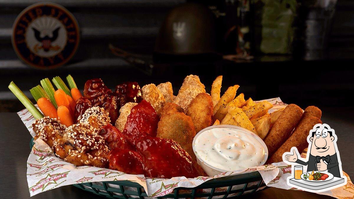 Wing's Army restaurant, Xalapa, C. Lázaro Cárdenas 102 Restaurant