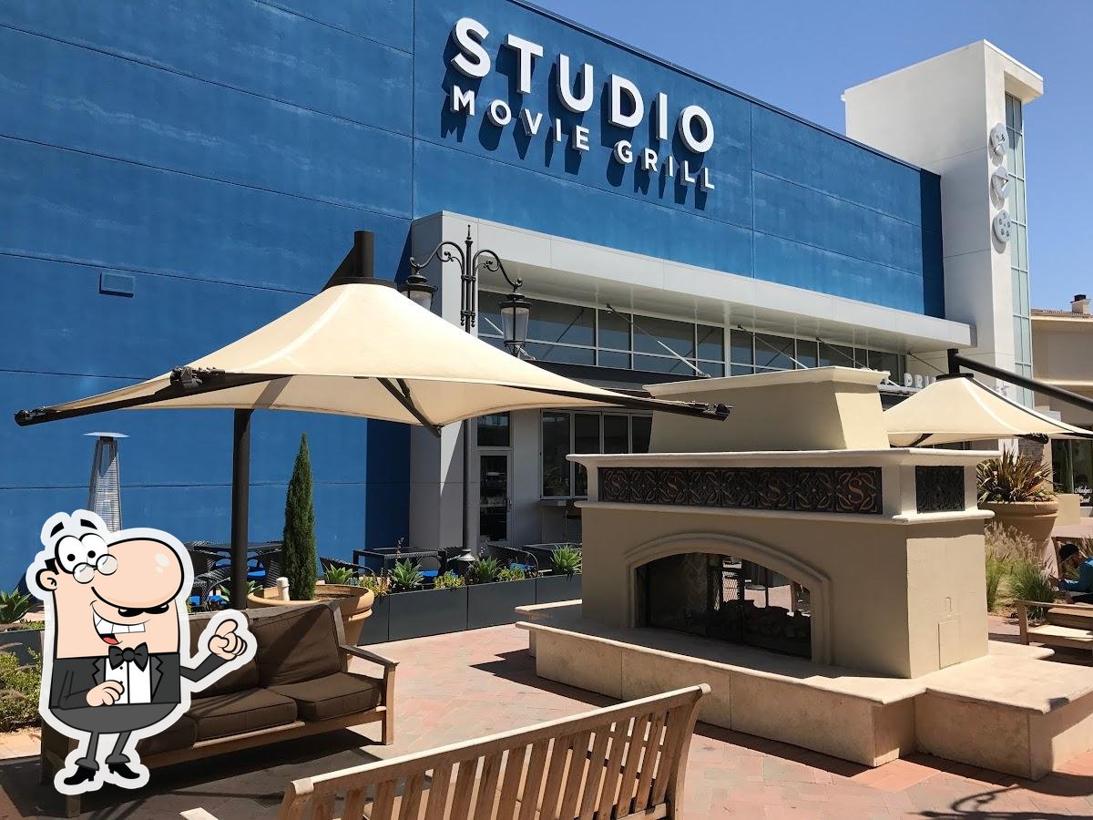 Studio Movie Grill - Simi Valley in Simi Valley - Restaurant menu and  reviews