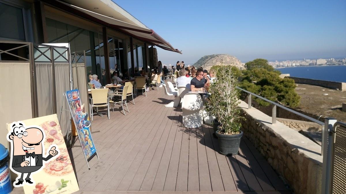 Cafetería del Castillo de Santa Bárbara in Alicante - Restaurant reviews