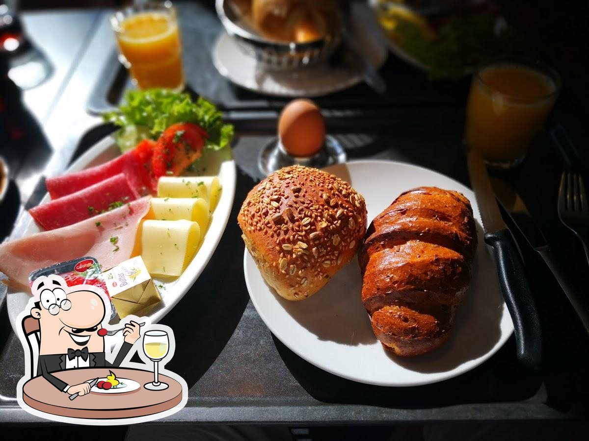 Jüde Gmbh & Co. Kg Bäckerei Und Lebensmittel restaurantguru.com