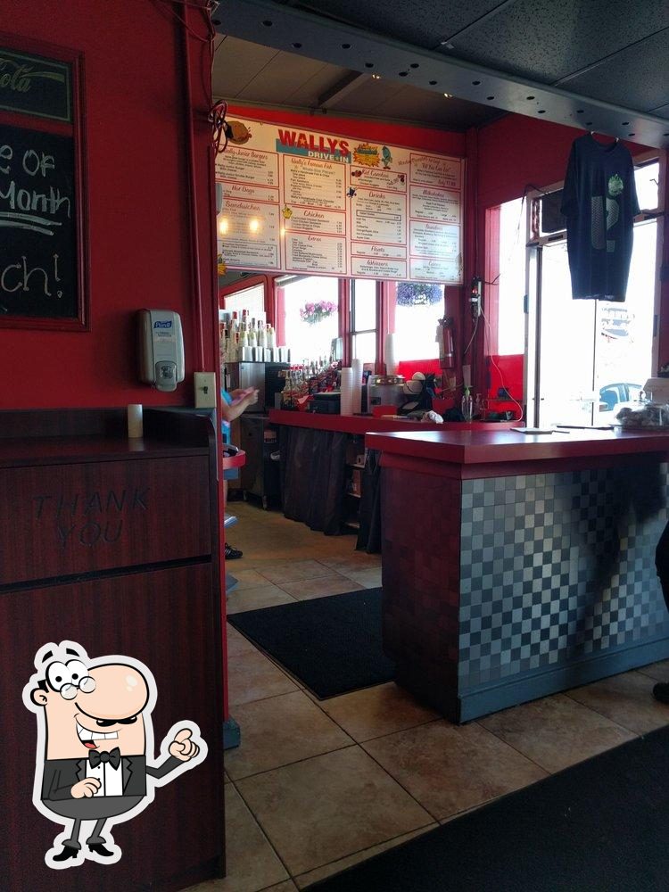 Wally's Drive-In, Buckley - Restaurant menu, prices and reviews