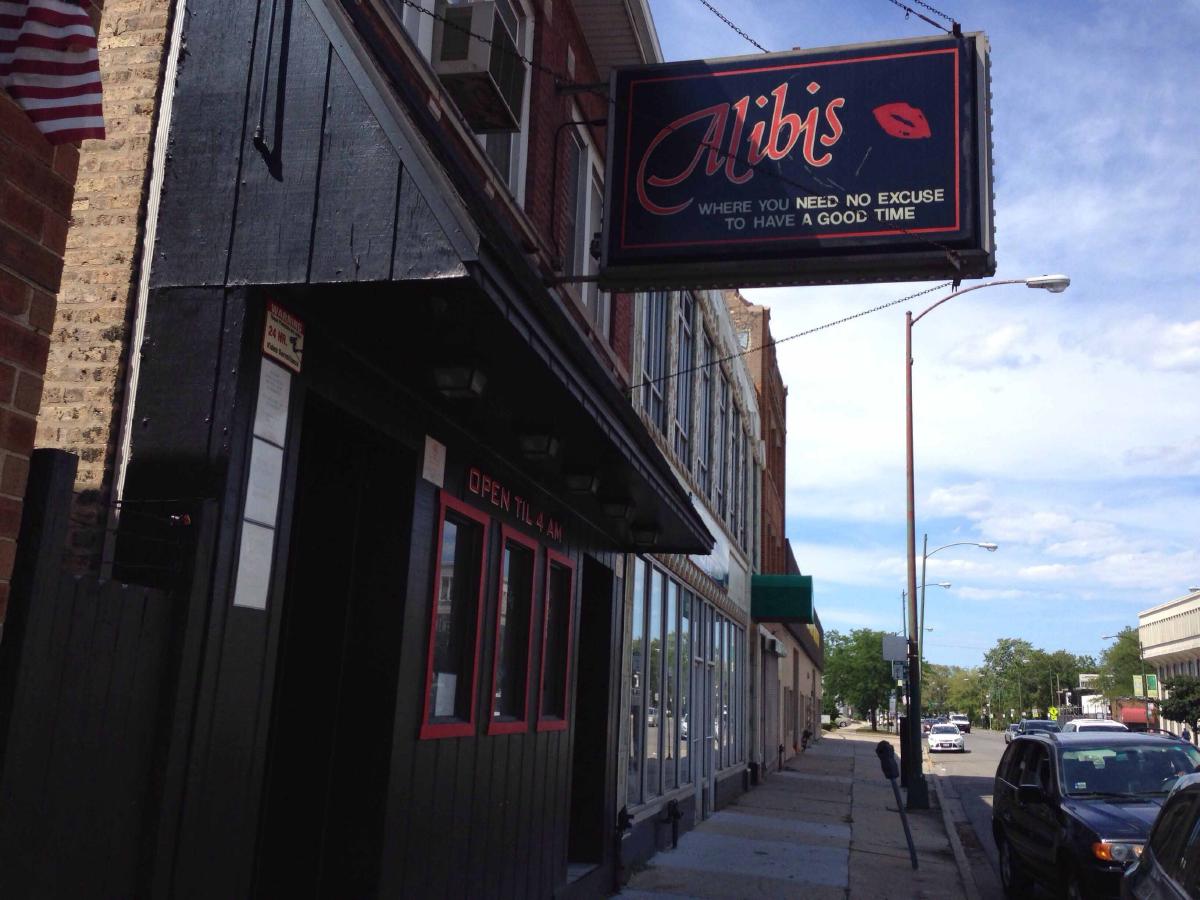 Alibis in Chicago - Restaurant reviews