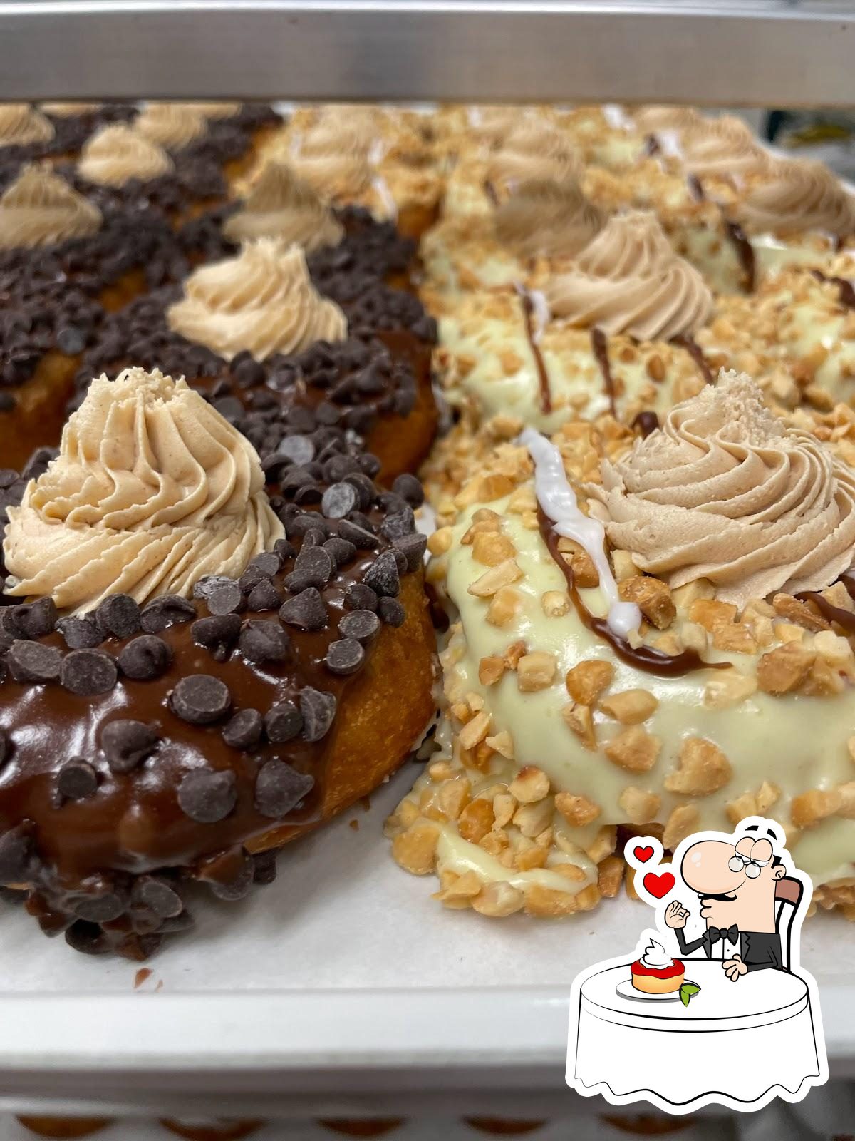 Cupcakes - Papa Moose Donuts