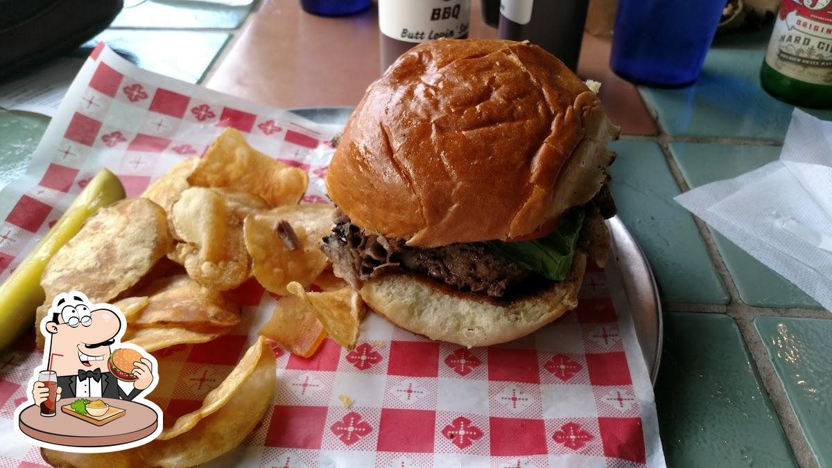 Streaking Moose BBQ in Queensbury Restaurant menu and reviews