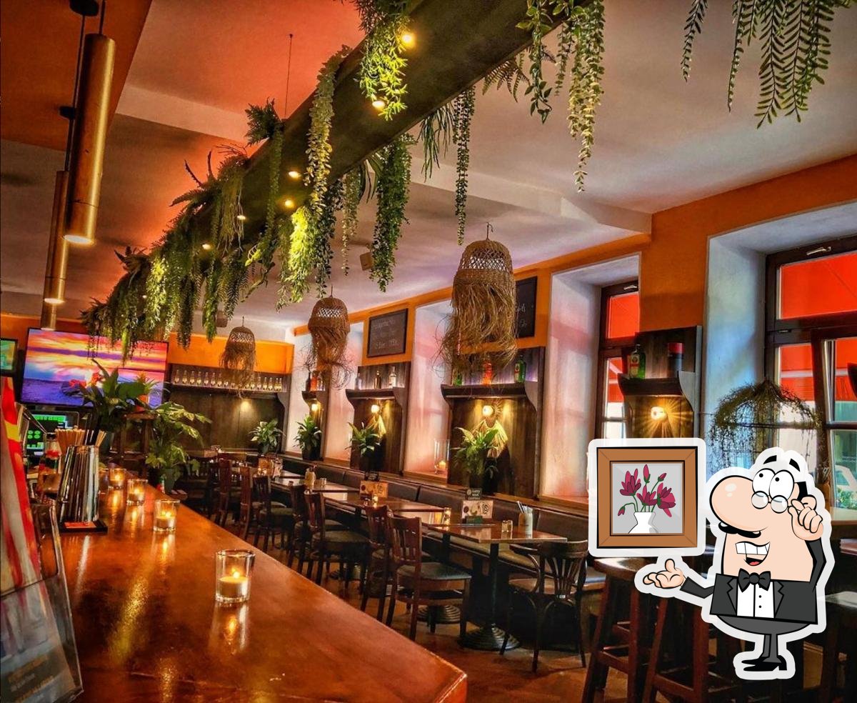 el chapo bar & grill lehel
