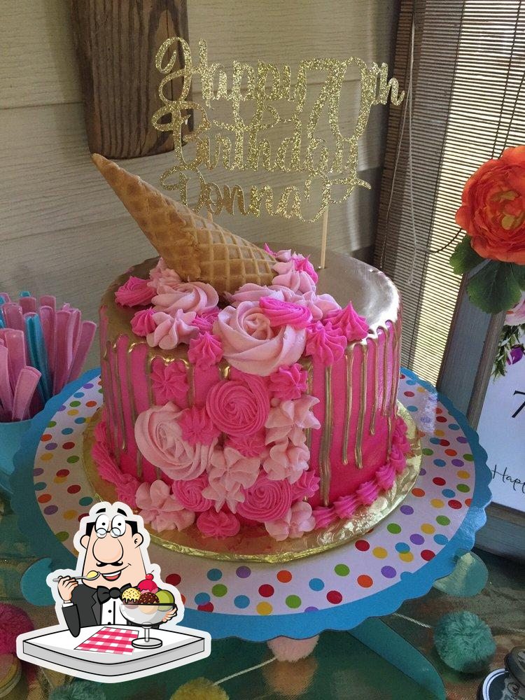Cake Lady Bakery in Southaven Restaurant menu and reviews