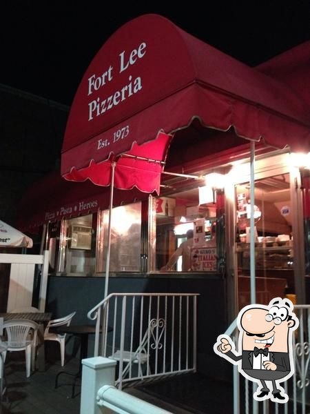 Fort Lee Pizza, 2469 Lemoine Ave in Fort Lee - Restaurant reviews