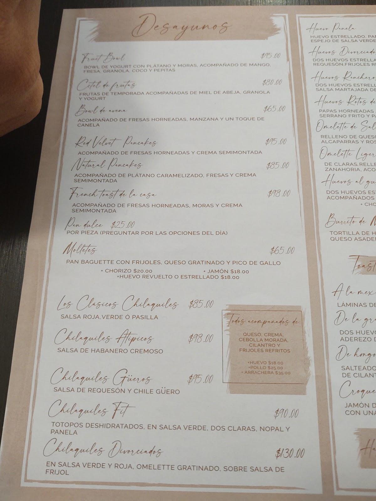 Menu at Atípica Coffee Corner cafeteria, Irapuato