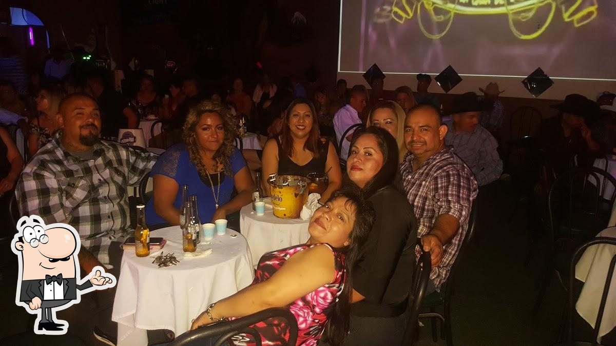 Los Arcos Night Club & Restaurant in Fresno - Restaurant reviews