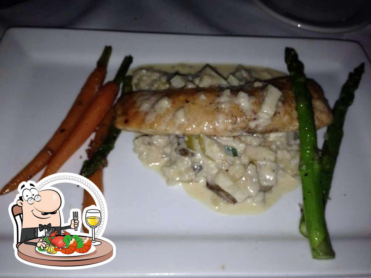 French Hen, 319 E Archer St in Tulsa Restaurant menu and reviews