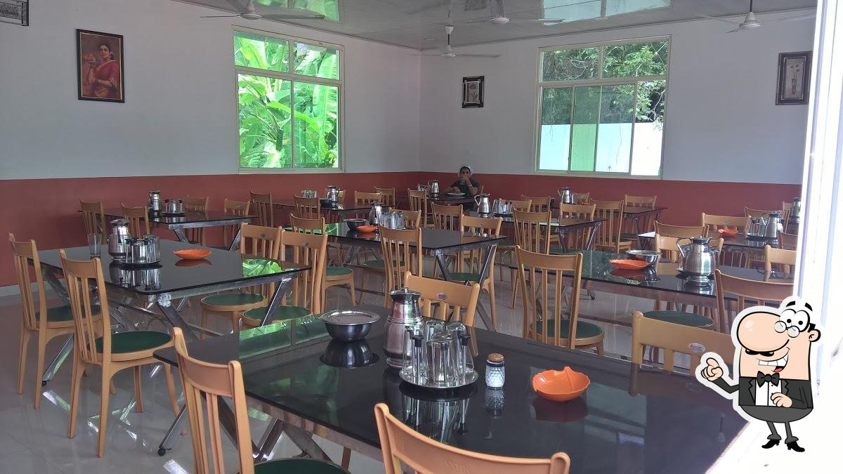Magic Flavours Family Restaurant, Kayamkulam Restaurant reviews