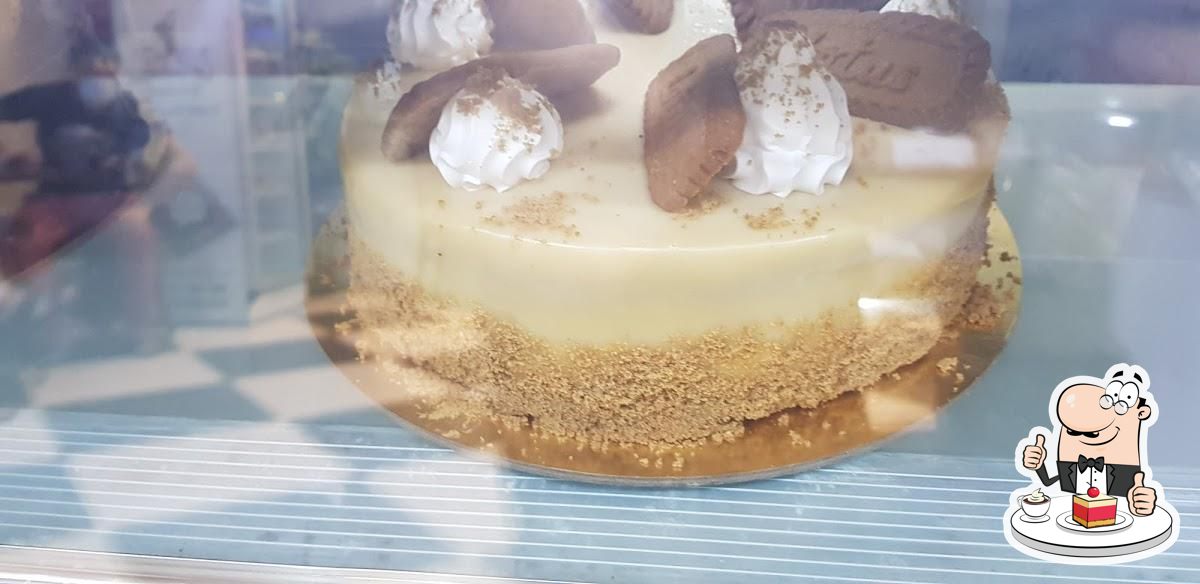 Mister Baker Best cakes in Ajman Custom cakes in Ajman, Emiratos Árabes