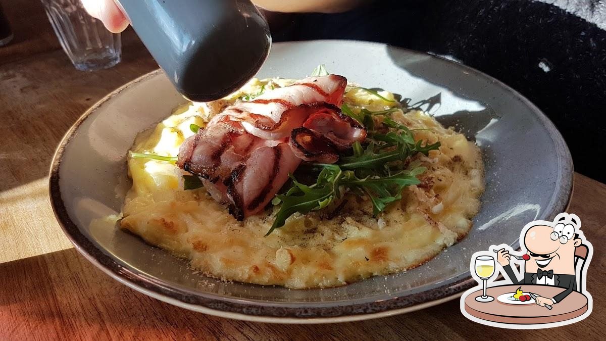 White Horse Inn Neatishead, The St in Neatishead Restaurant menu and