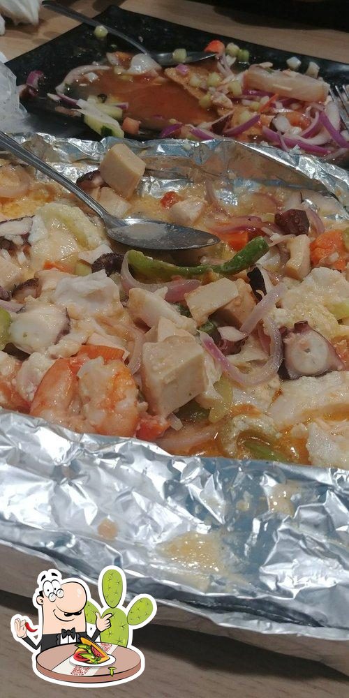 Mariscos El Ostion in Pomona - Mexican restaurant menu and reviews