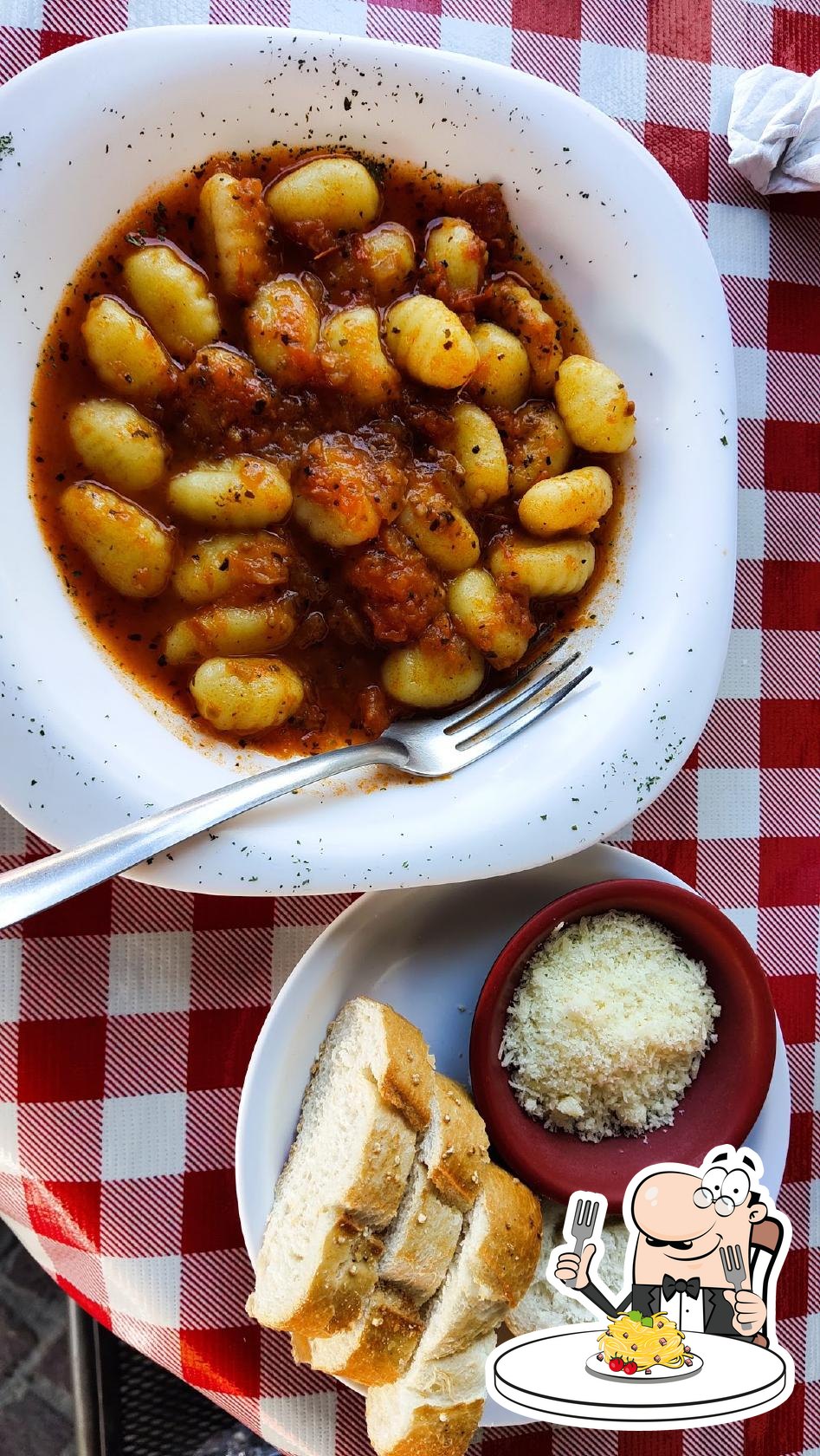 Restaurante Campo Viejo, Santiago de Querétaro, Av. 5 de Febrero 2125