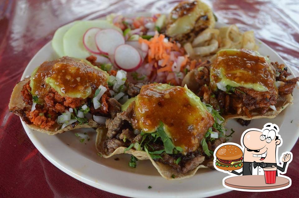 Tacos de Lechón DON NETO