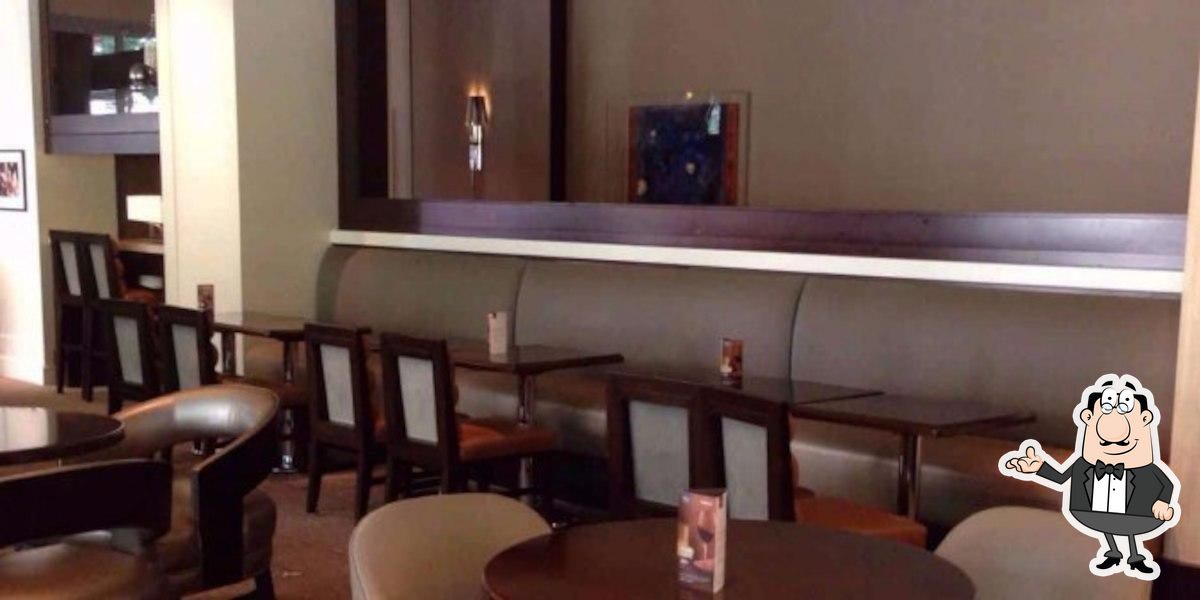 Fountain Wine Bar and Lounge in Seattle Restaurant menu and reviews