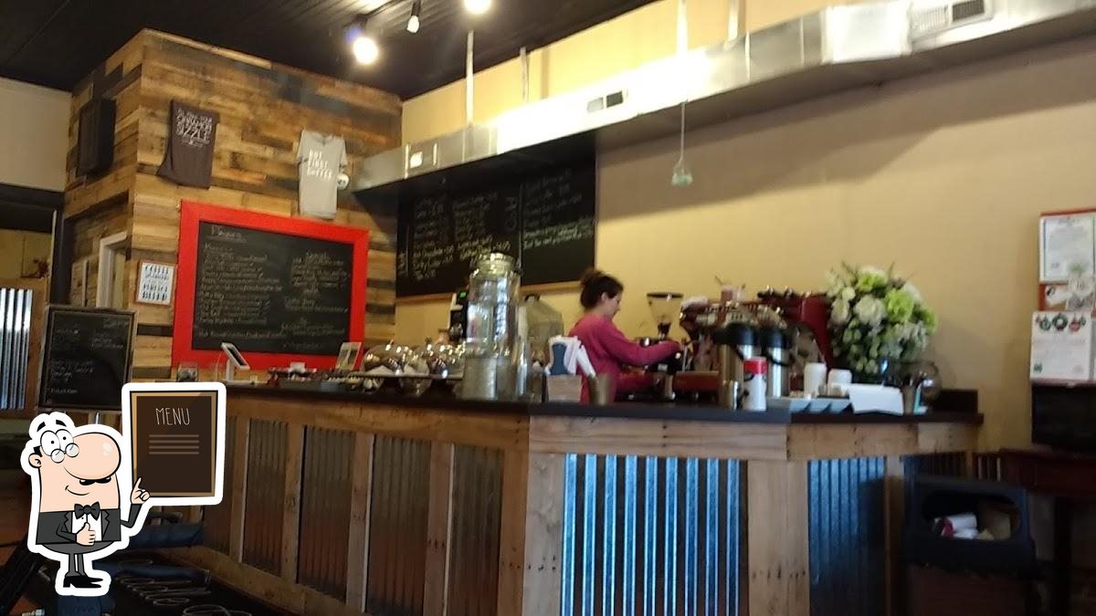Middle Grounds Coffeehouse Inc. in Kinston Restaurant reviews