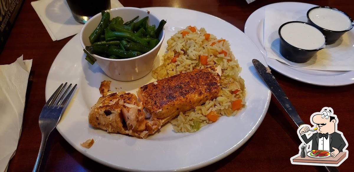The Clubhouse Sports Grille, 250 N Main St in Monroe Restaurant reviews