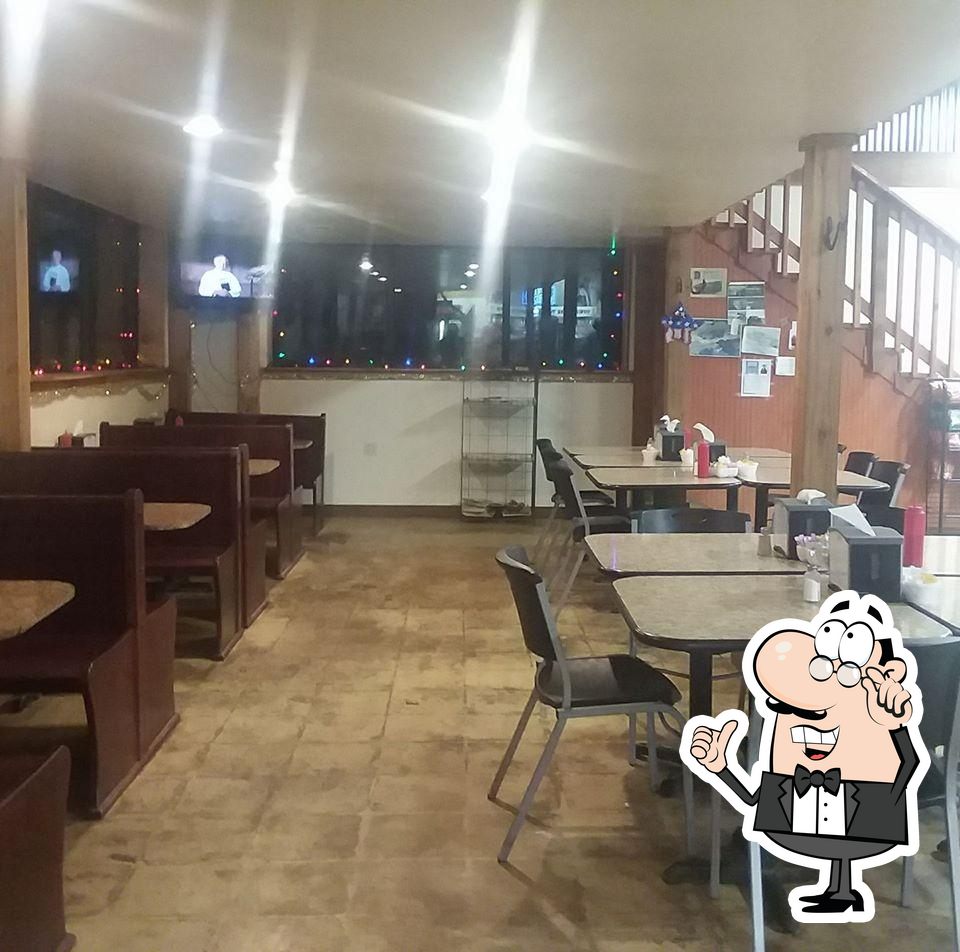 DJS BBQ Restaurant in Dibble Restaurant reviews
