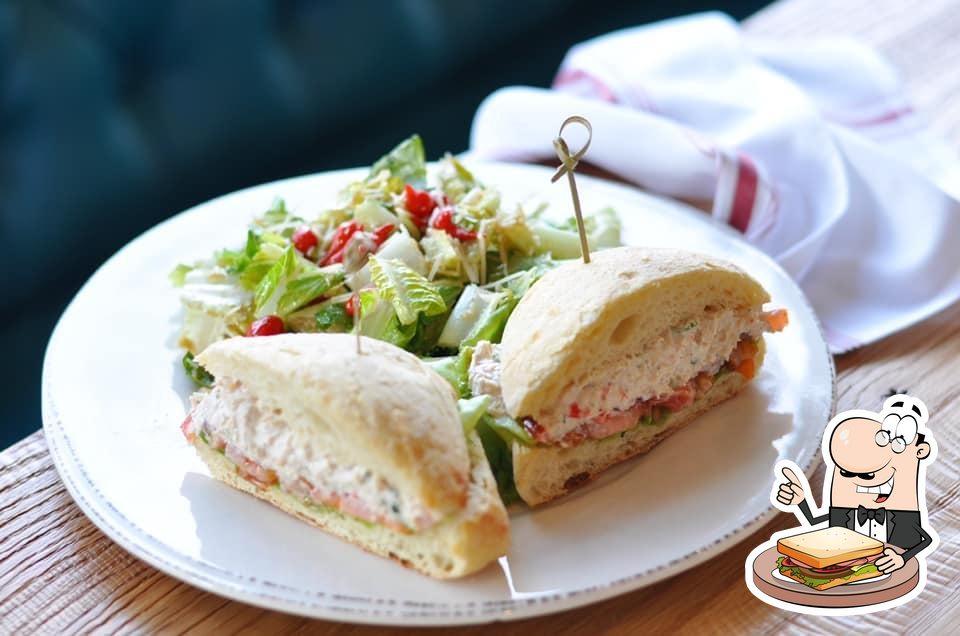 Red Sauce Rebellion in Excelsior Restaurant reviews