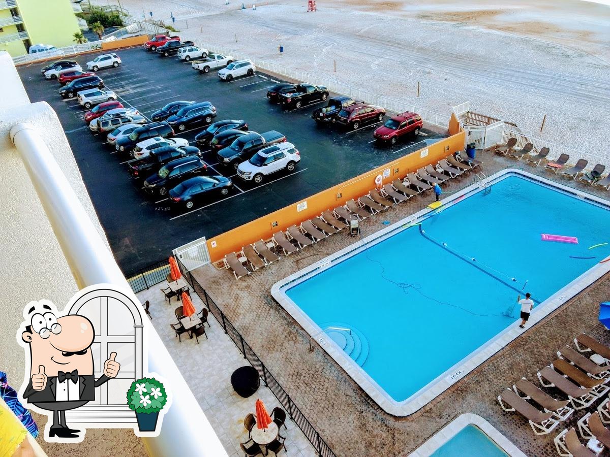 The Maverick Resort in Ormond Beach - Restaurant reviews