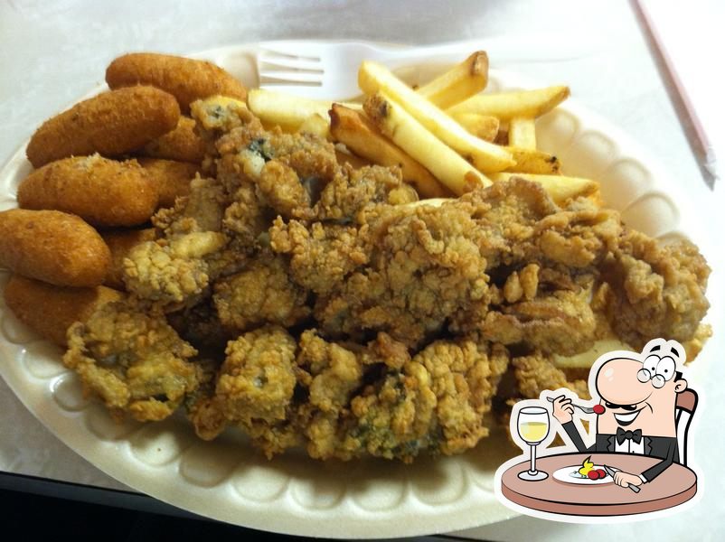 Kelly's Seafood, 1204 E Dixon Blvd in Shelby Restaurant menu and reviews