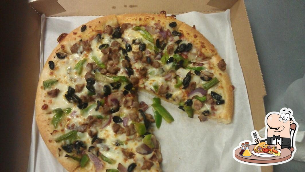 Pizza Hut, 18510 NW 67th Ave in Hialeah Restaurant menu and reviews