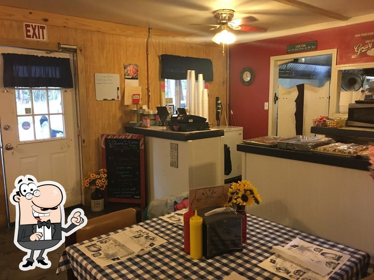 Hutch's Kuntry Kookin in Ridgeville Restaurant menu and reviews
