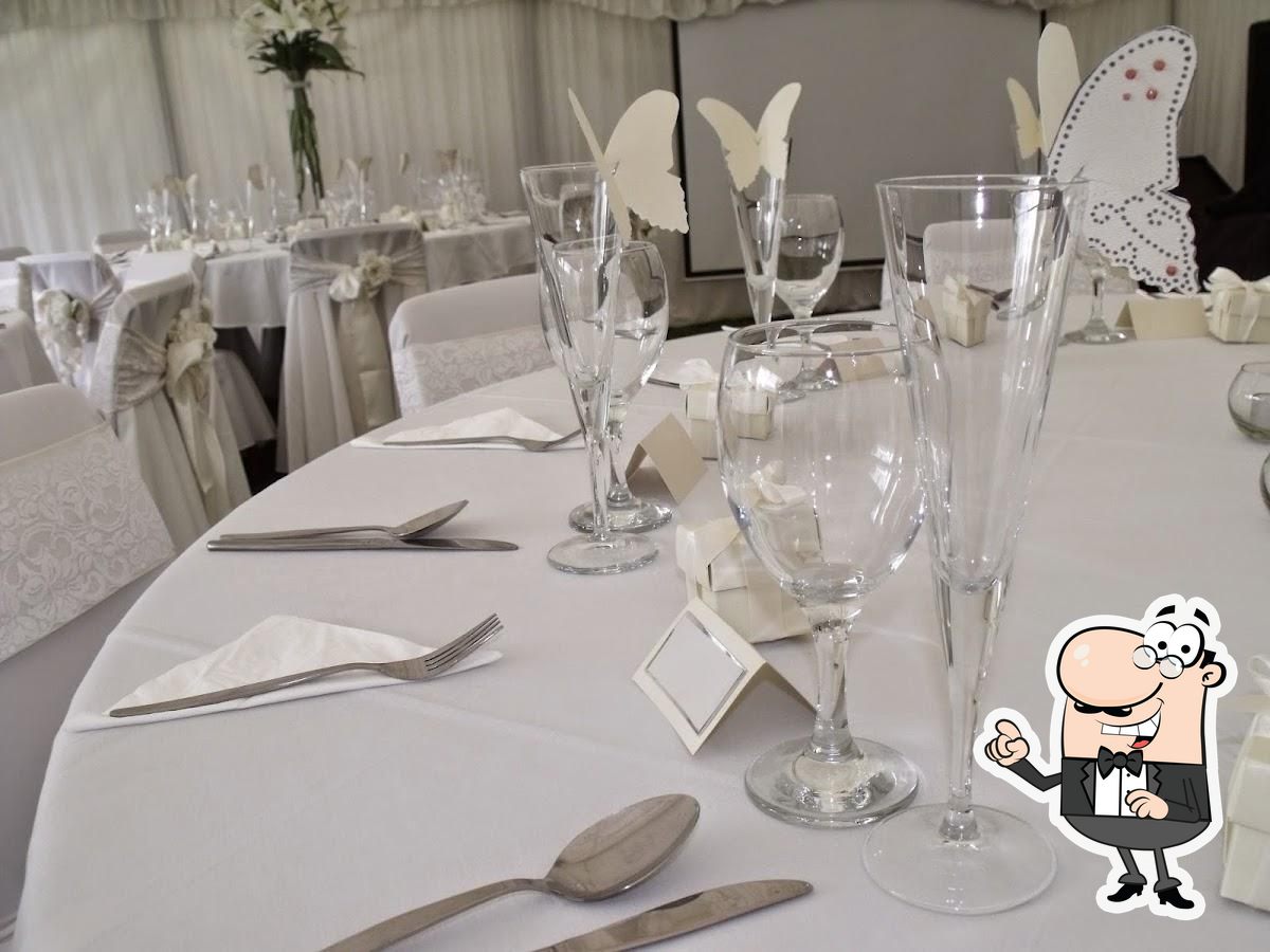 Innes Park Country Club in Innes Park Restaurant reviews