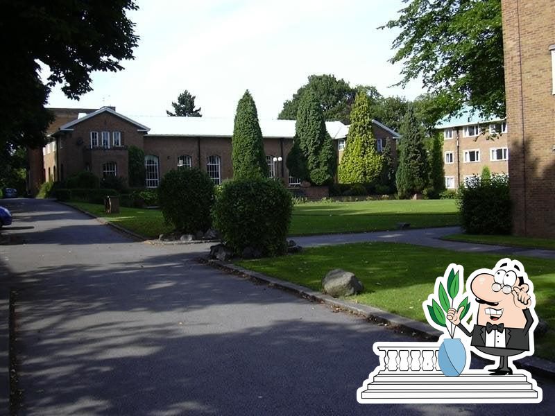 Woolton Hall Bar, Whitworth Lane Fallowfield in Manchester