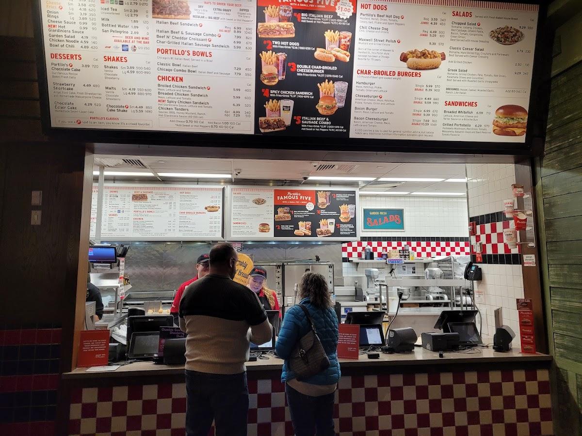 Menu at Portillo's Woodbury restaurant, Woodbury