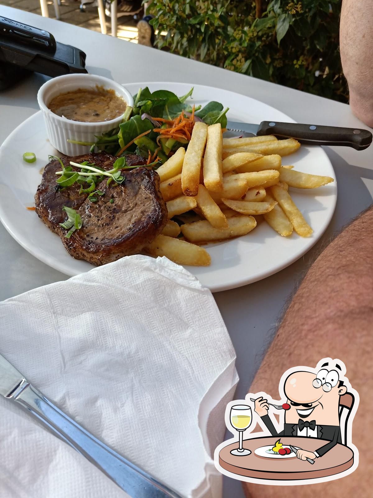 Golden Ponds in Baldivis Restaurant menu and reviews
