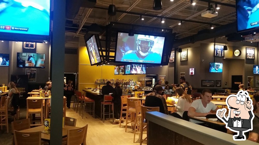 Buffalo Wild Wings 768 Ny 28 In Oneonta Restaurant Menu And Reviews 7039