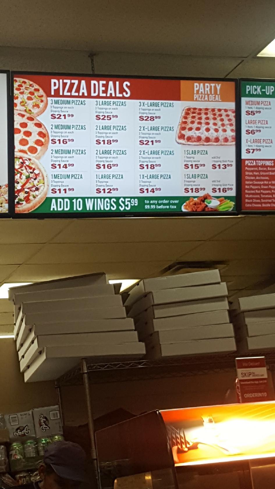 Menu at Queen's Pizza & Wings pizzeria, Hamilton, 178 Queen St S
