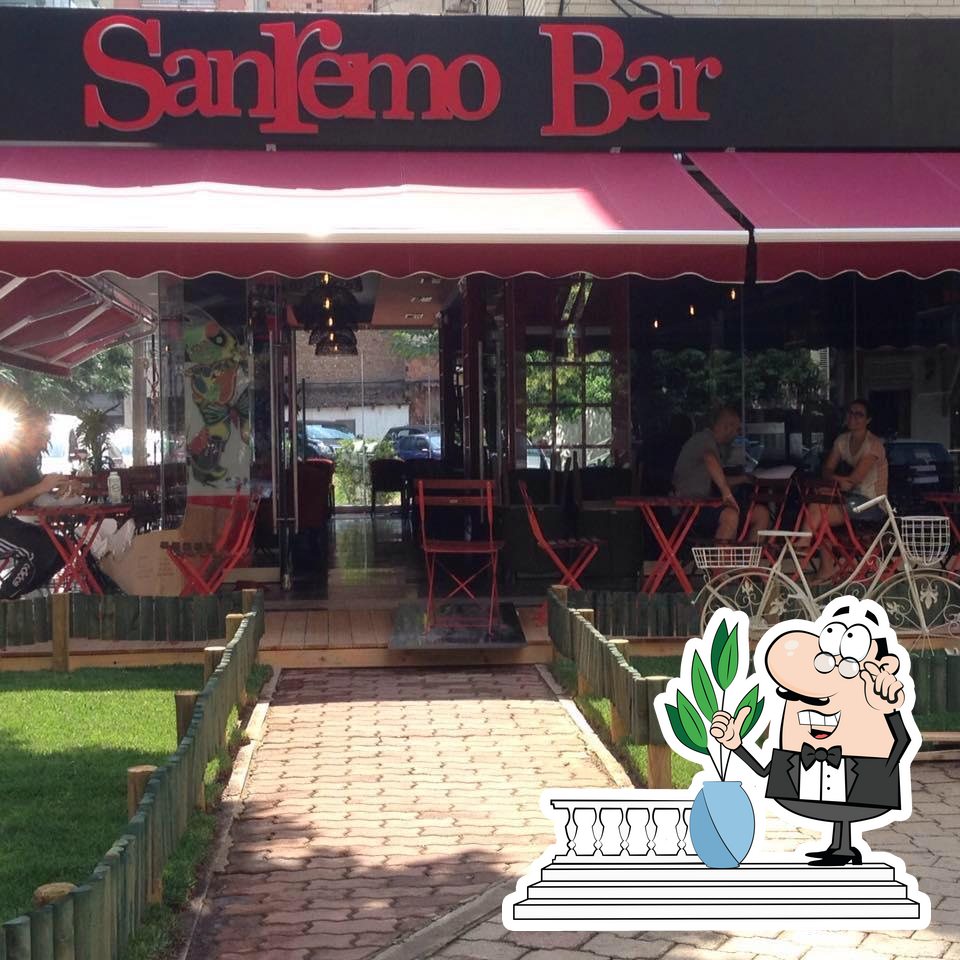 Sanremo Bar, Tirana