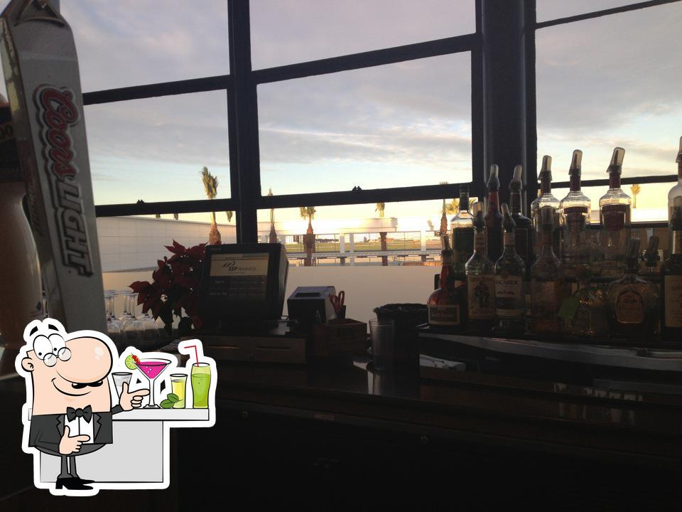 Legends Bar At Long Beach Airport in Long Beach