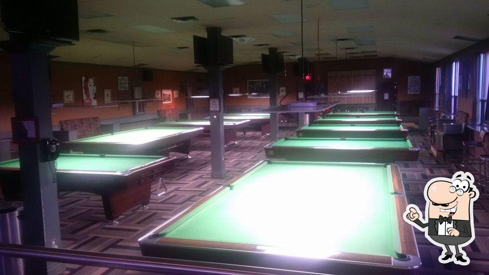 Billiards Academy & Sports Lounge in Toronto Restaurant menu and reviews