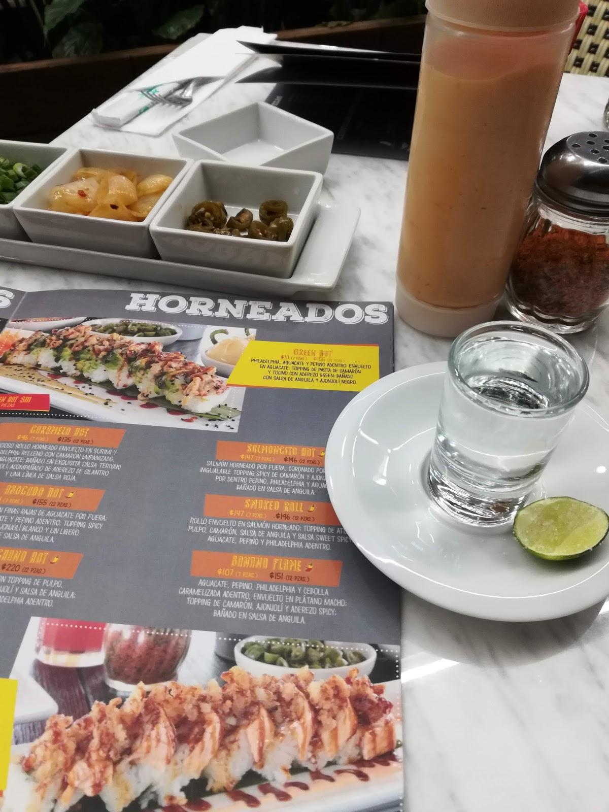 Menu at Sushi Itto restaurant, Mexico City, Av Fortuna 334