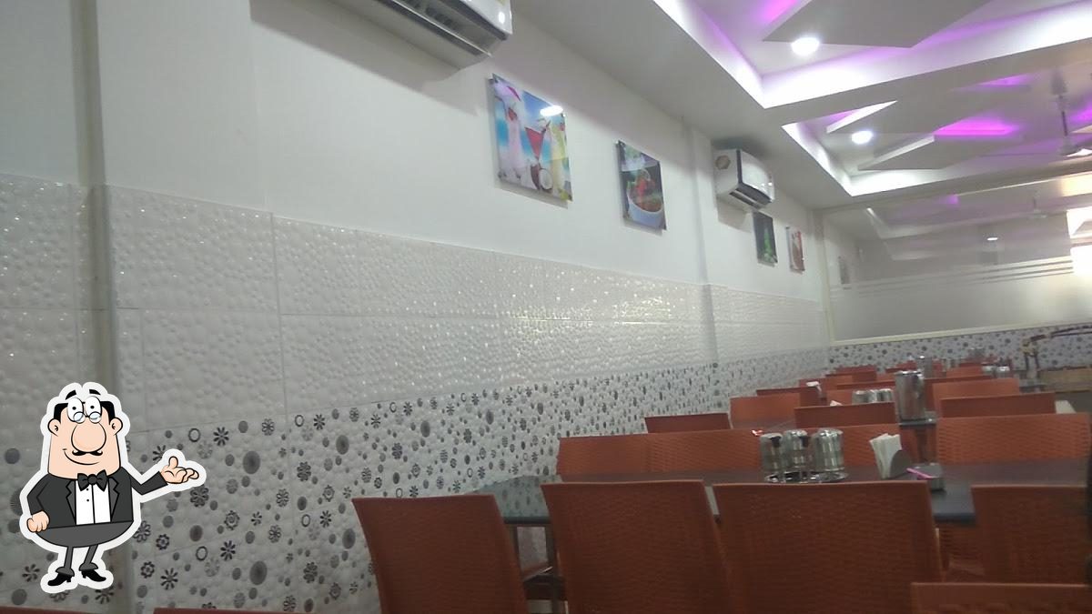 Hotel Sree Saravana Bhavan, Kadamattam - Restaurant reviews