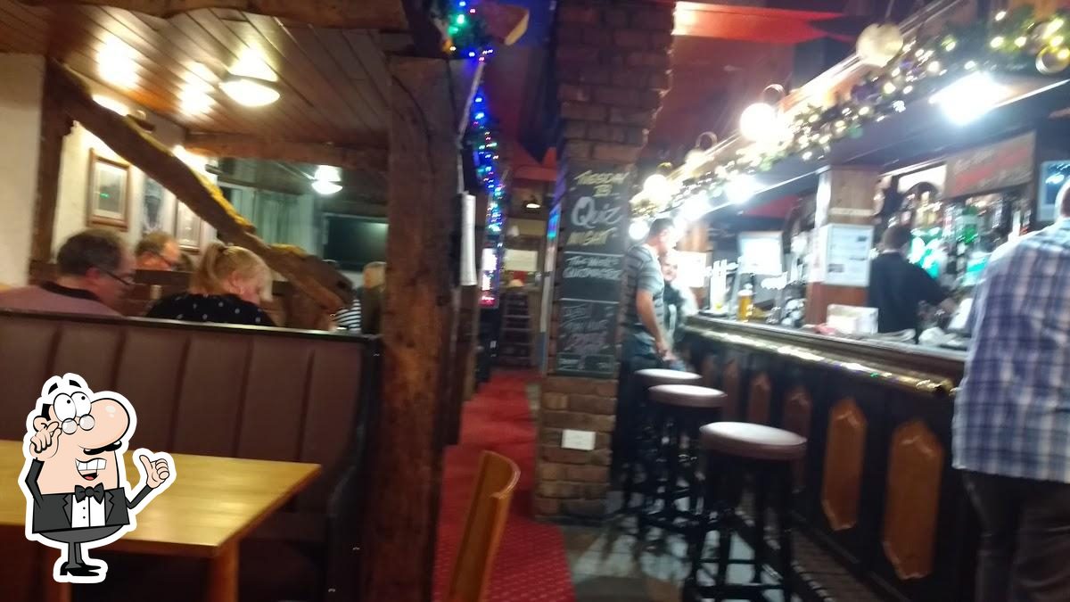 The Old Crown, 466 Aldermans Green Rd in Coventry Restaurant reviews