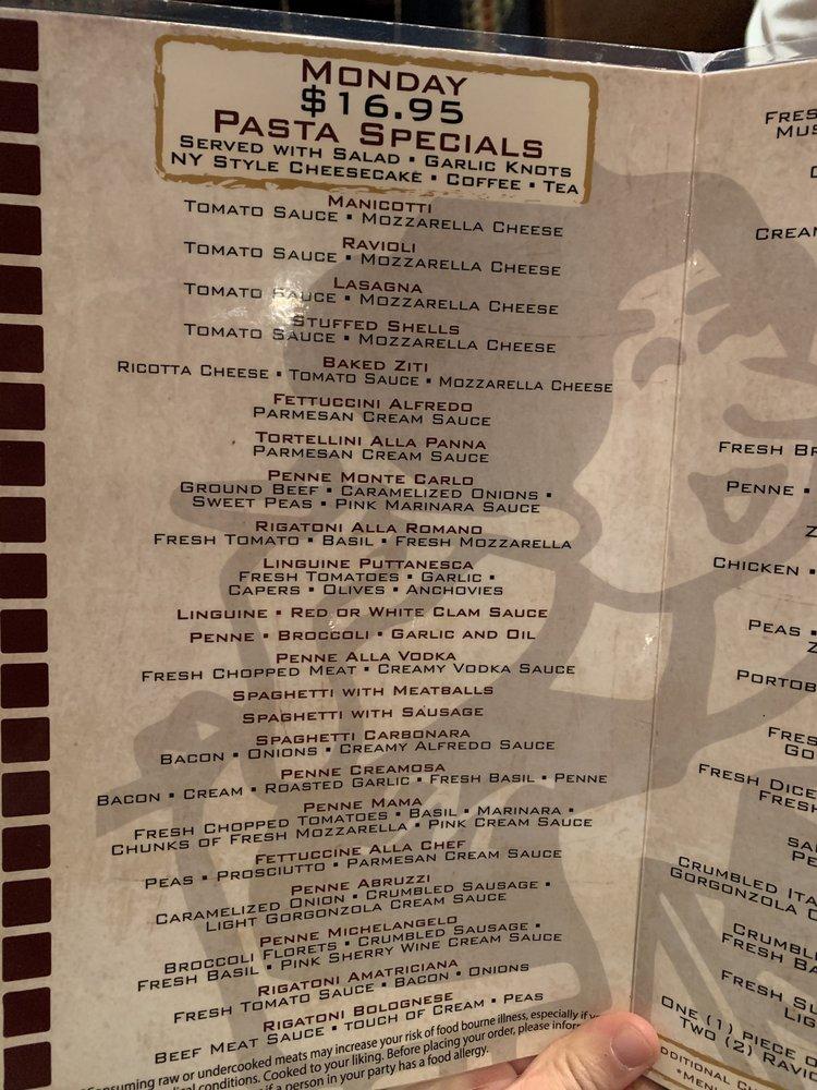 Carta de pizzería Mama's Copiague, Copiague, 922 Montauk Hwy