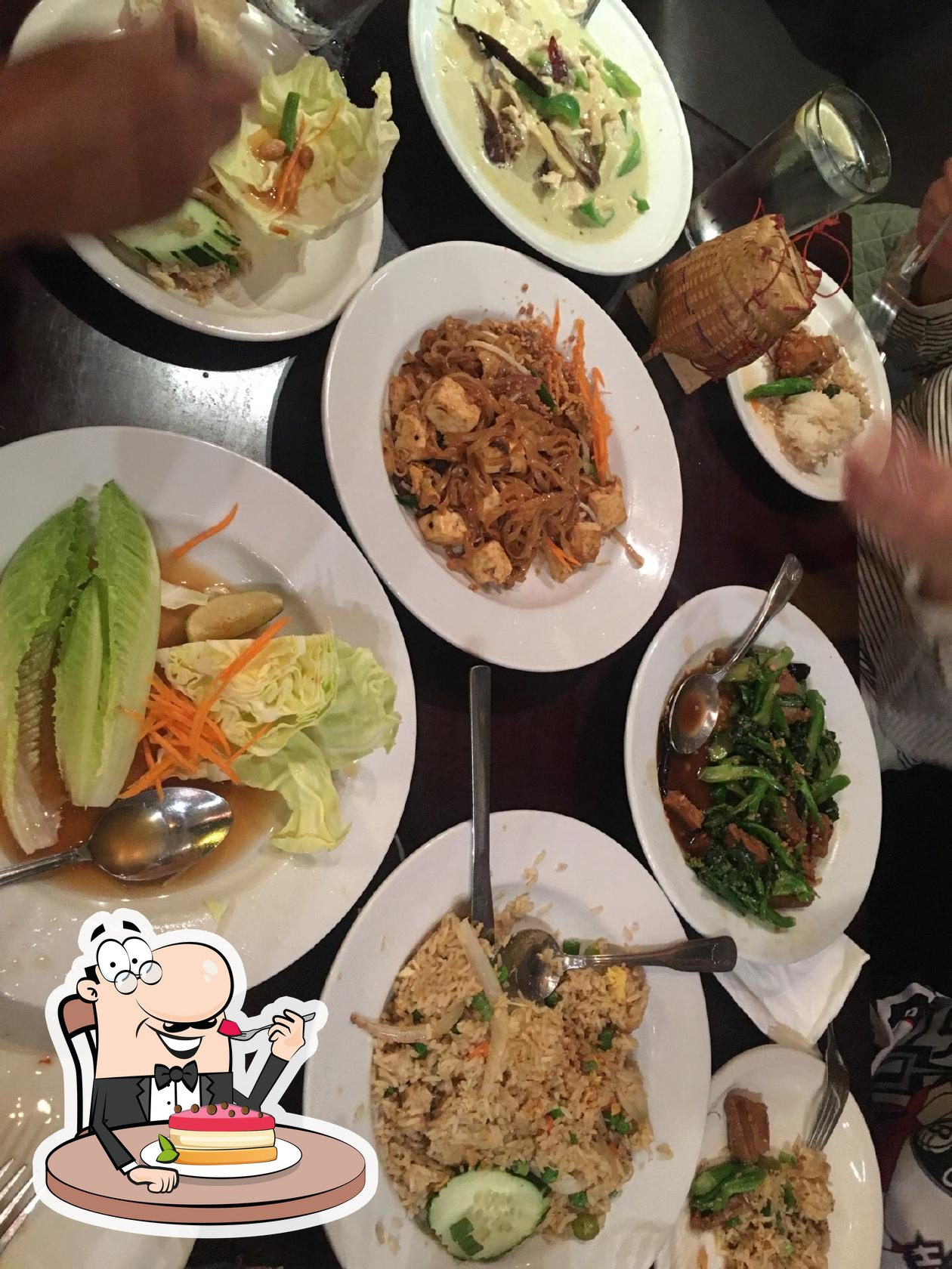 Bamboo Thai Bistro, 2208 Artesia Blvd in Redondo Beach Restaurant