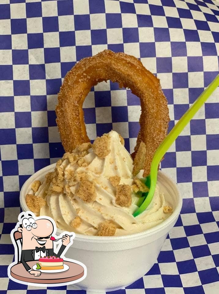 Walton's Ice Cream & More in Smithton Restaurant reviews