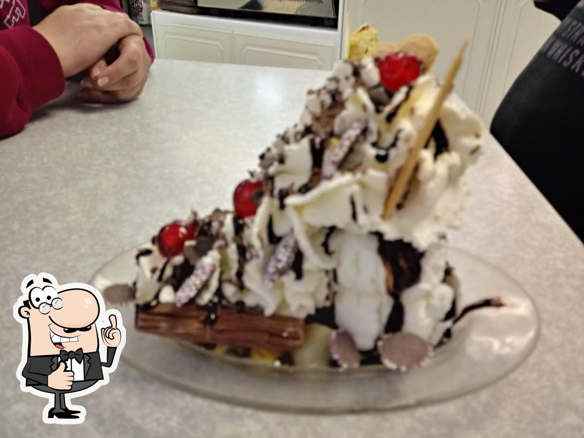 The Original Fecci's Ice Cream Parlour in Tenby Restaurant reviews