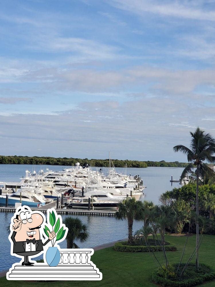 Belle's Bar & Grill in North Palm Beach Restaurant reviews