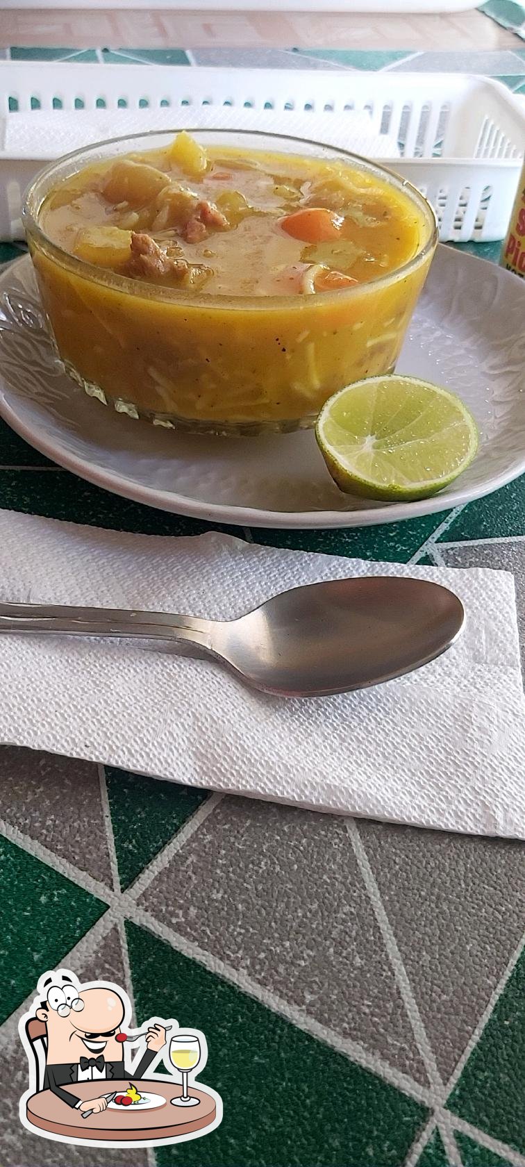 Sopa de nervios La Morena Del Sazón restaurant Santiago De Los