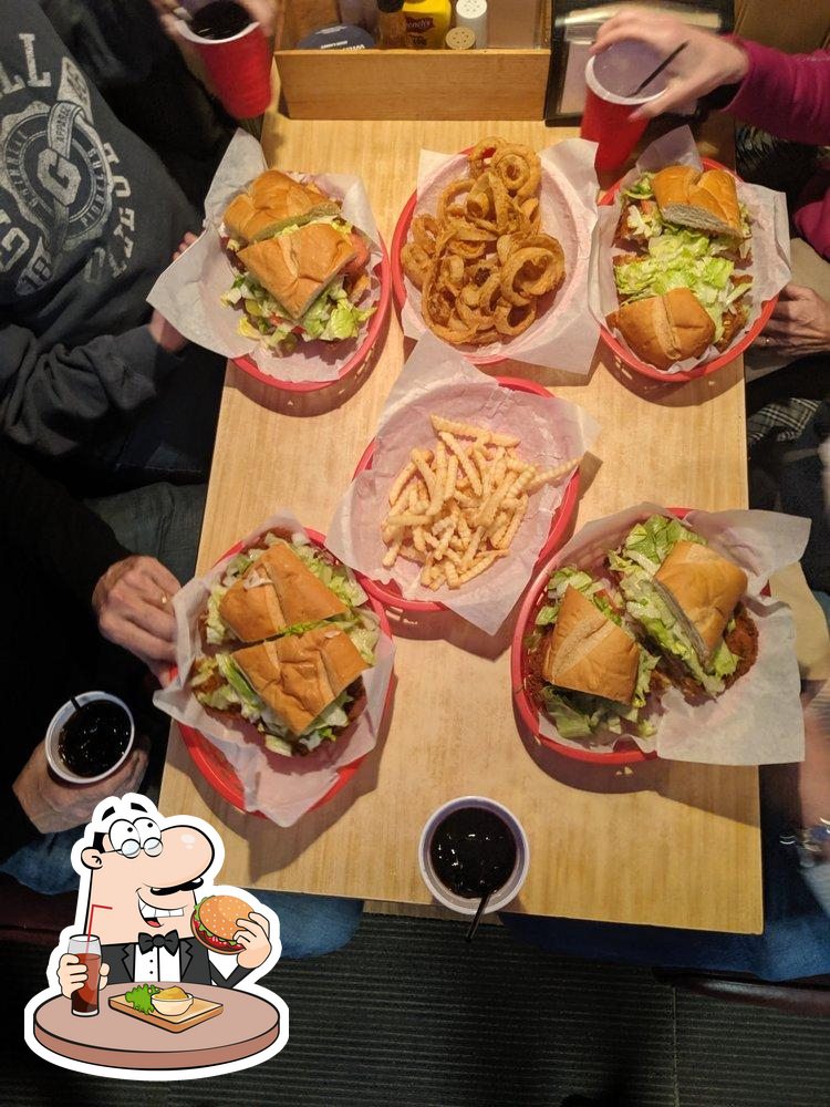 Kelly's Little Nipper in Des Moines Restaurant menu and reviews