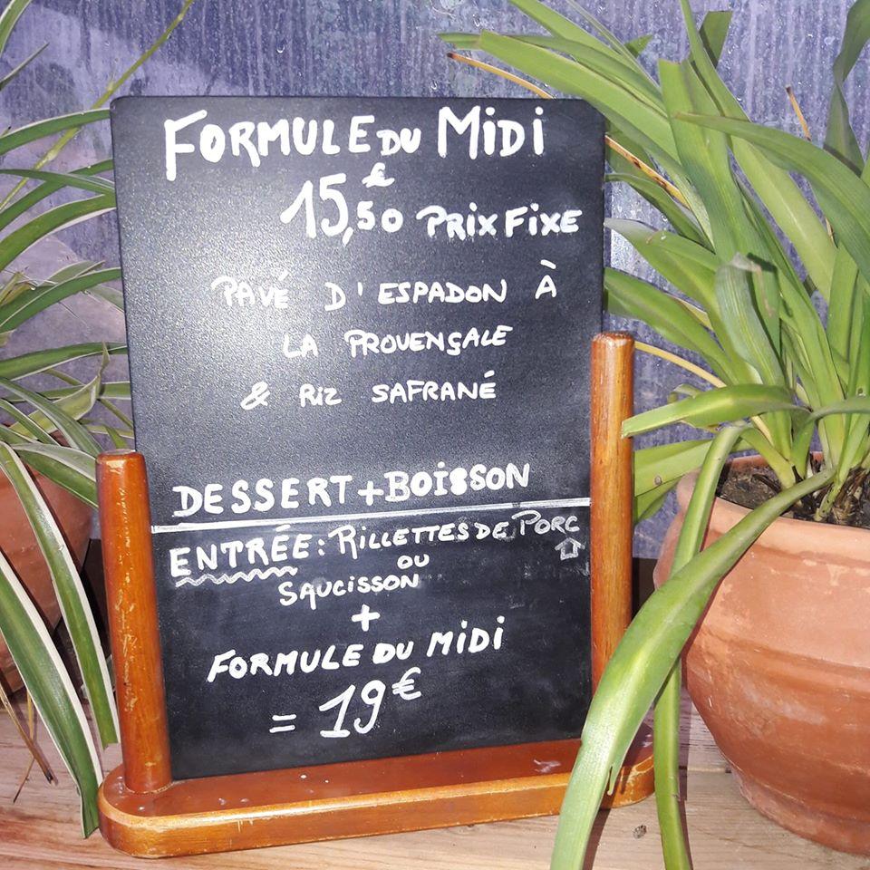 Menu au Le Bikini restaurant, SaintTropez