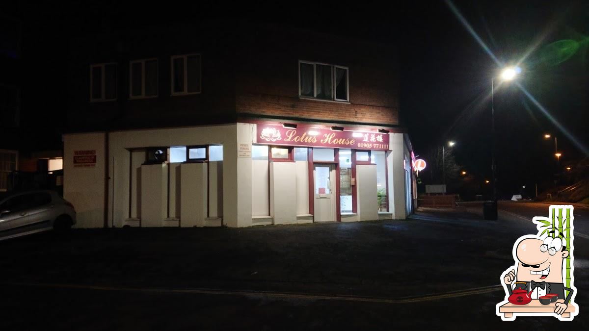 Lotus House in Droitwich Spa Restaurant menu and reviews